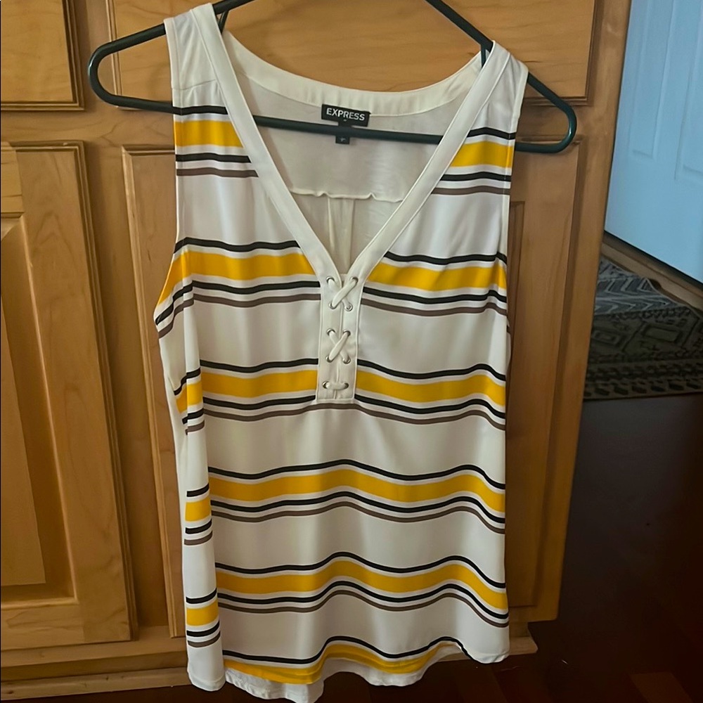 Express Women's Striped Yellow and White Top